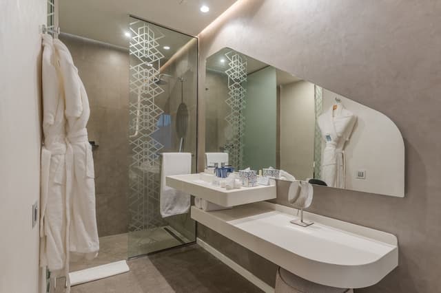 Double or Twin Room (CR7 Junior Suite Avenue) · foto 3