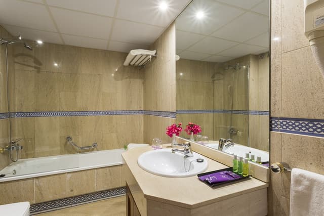 Double Room · photo 6