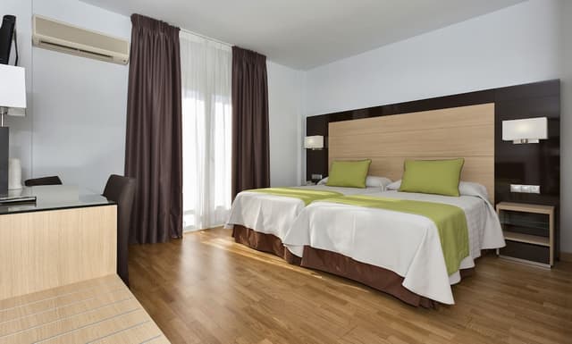 Standard Room · photo 1