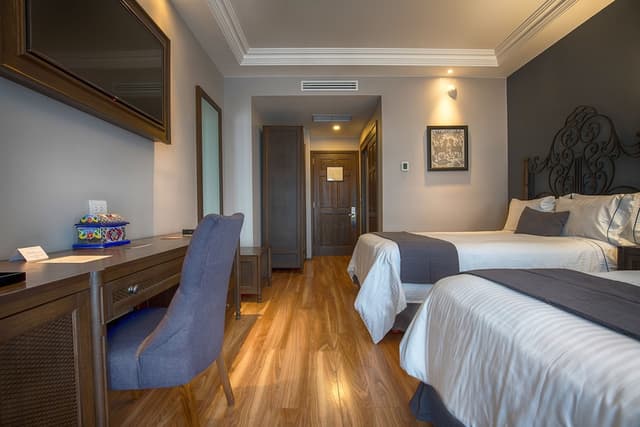 Family Room, 2 Double Beds · photo 8