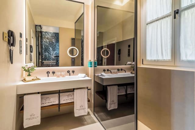 Deluxe Room, Connecting Rooms · photo 5