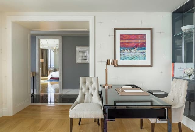 Premier Suite, 1 King Bed · photo 8