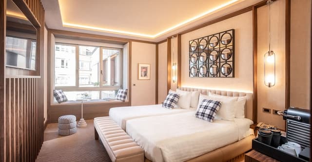 Superior Room, 2 Twin Beds, City View (Stylish) · photo 2