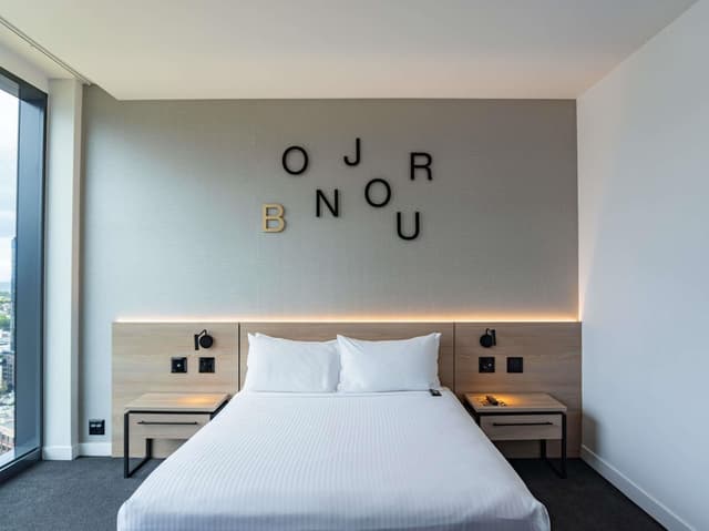 Standard Room, 1 Queen Bed, Accessible · foto 2