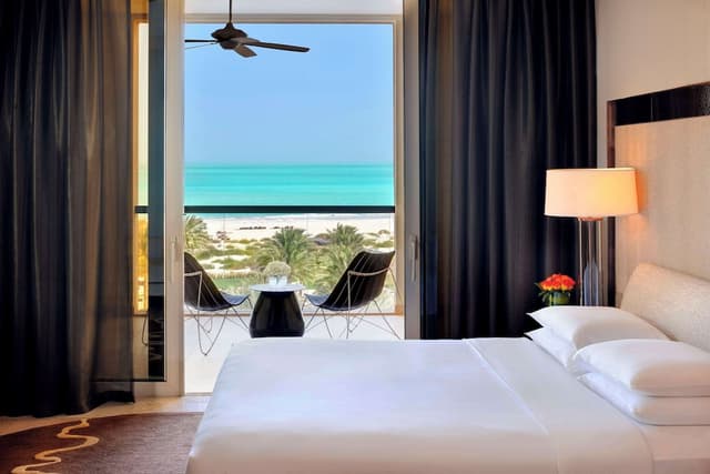 Room, 1 King Bed, Sea View · foto 6