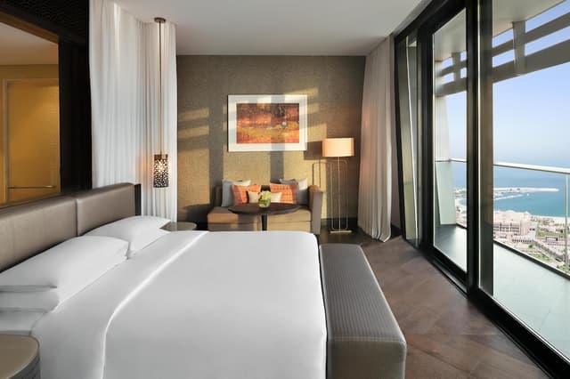 Room, 1 King Bed, Balcony (Palace View) · photo 3