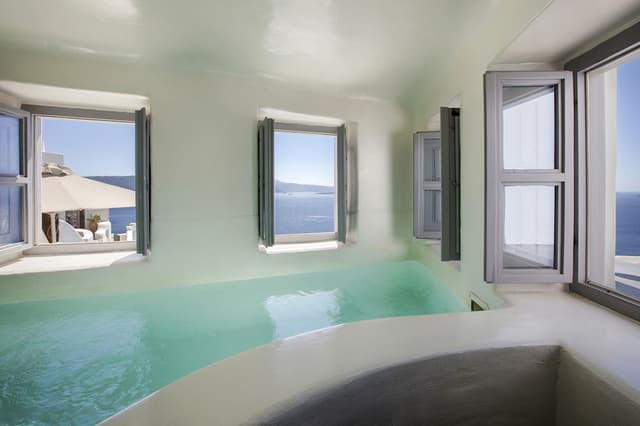 Habitación Deluxe con piscina interior y vista a la caldera. · foto 8