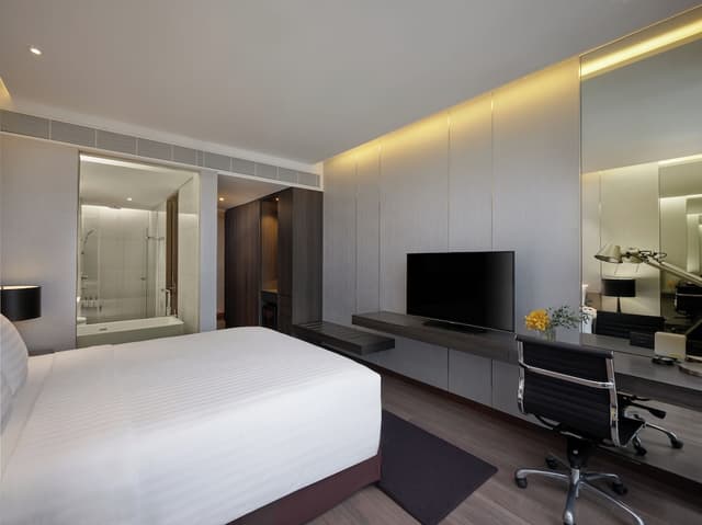 Executive Room, 1 King Bed · photo 4