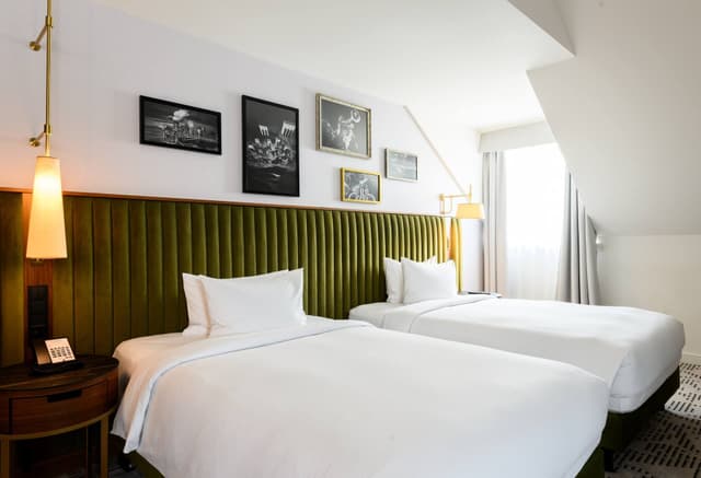 Two Double Beds Deluxe Courtyard Room · photo 5