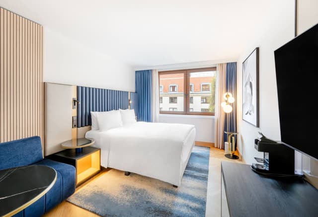 Queen Guest Room · photo 1